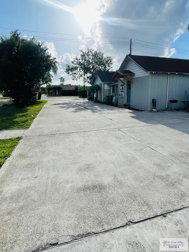 144 N St, Brownsville, TX 78521 - view of concrete surface