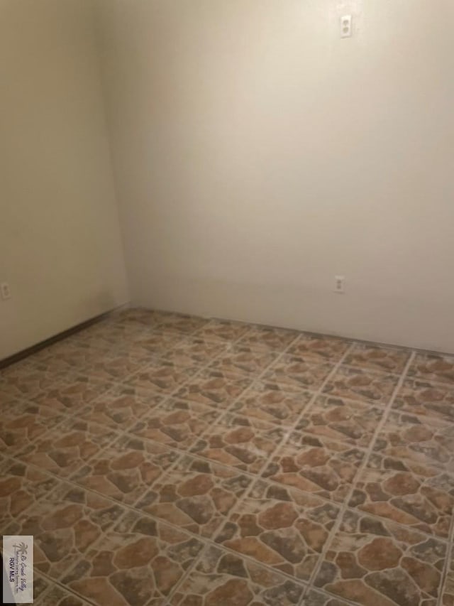 144 N St, Brownsville, TX 78521 - view of unfurnished room