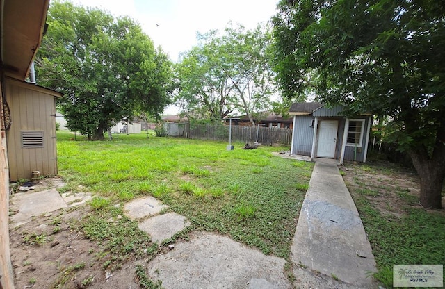 1164 Vera Ave, Brownsville, TX 78521 - view of yard