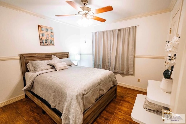 bedroom featuring ceiling fan, crown molding, and dark hardwood / wood-style floors