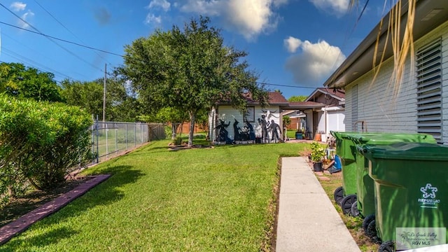 238 Starcrest Dr, Brownsville, TX 78521 - view of yard