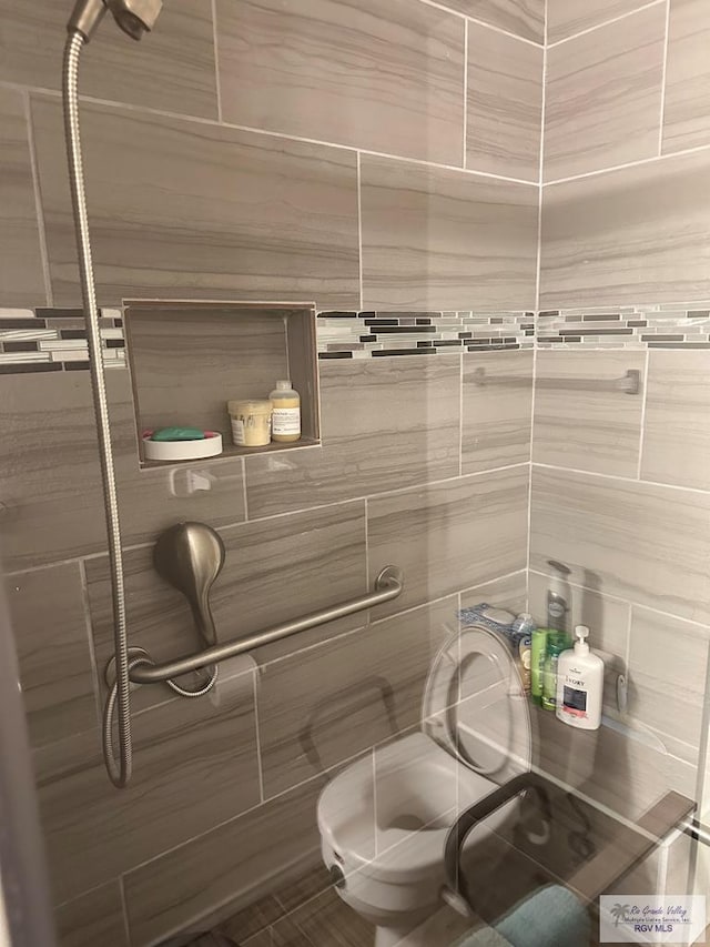 42 Cherokee Dr, Harlingen, TX 78550 - bathroom with toilet