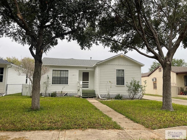 view of front of house with a front yard