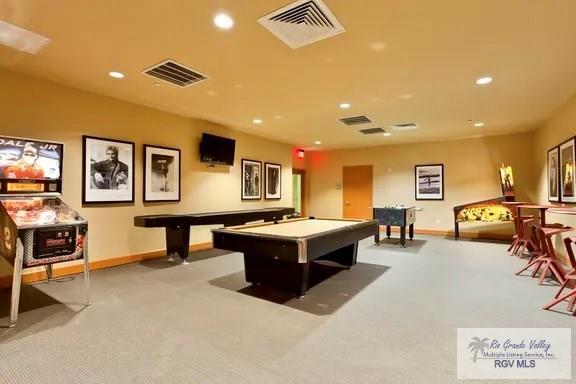 playroom featuring light colored carpet and pool table