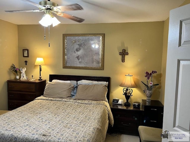 2 Palmetto Ct, Brownsville, TX 78521 - bedroom featuring a ceiling fan