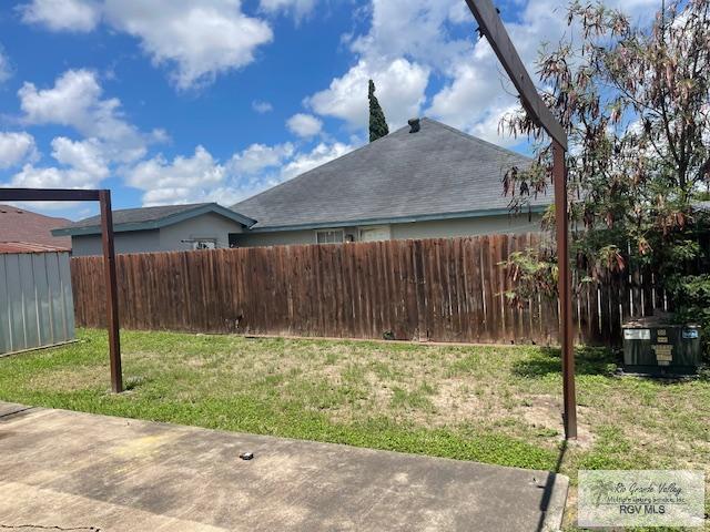 595 Mango Ln, Brownsville, TX 78521 - photo 16