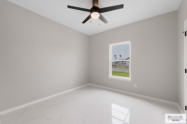 empty room featuring ceiling fan