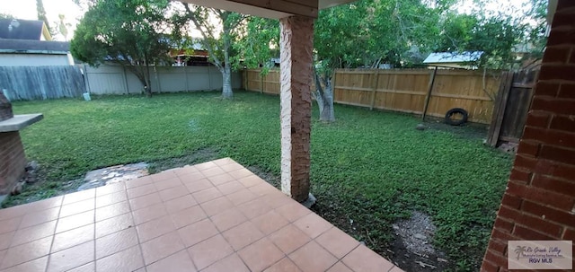 4853 Paseo Del Rey Dr, Brownsville, TX 78526 - fenced backyard featuring a patio