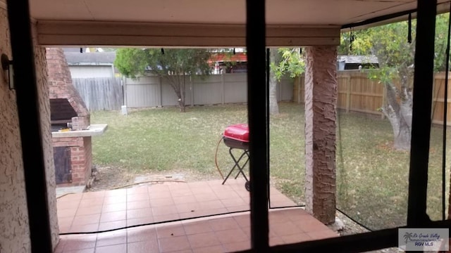 4853 Paseo Del Rey Dr, Brownsville, TX 78526 - entryway featuring tile patterned floors