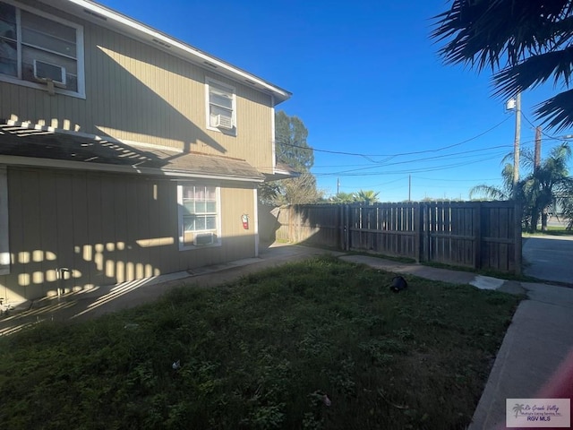 view of yard with cooling unit