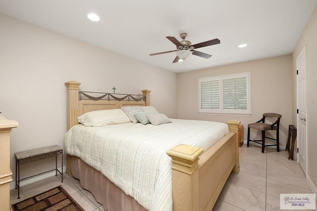 bedroom featuring ceiling fan