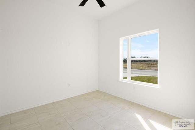 unfurnished room featuring ceiling fan