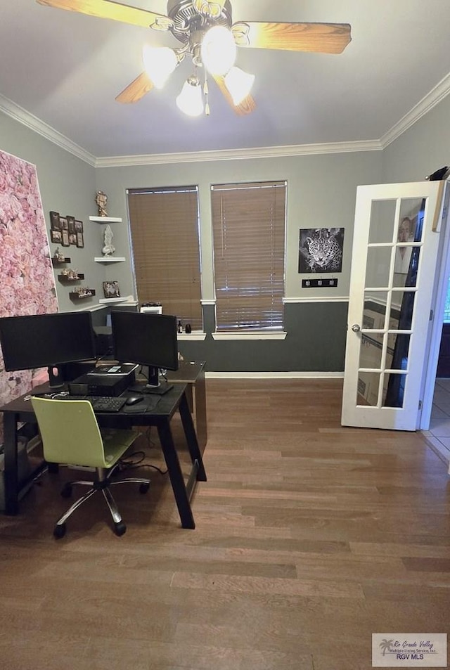 home office with wood-type flooring, ceiling fan, and ornamental molding