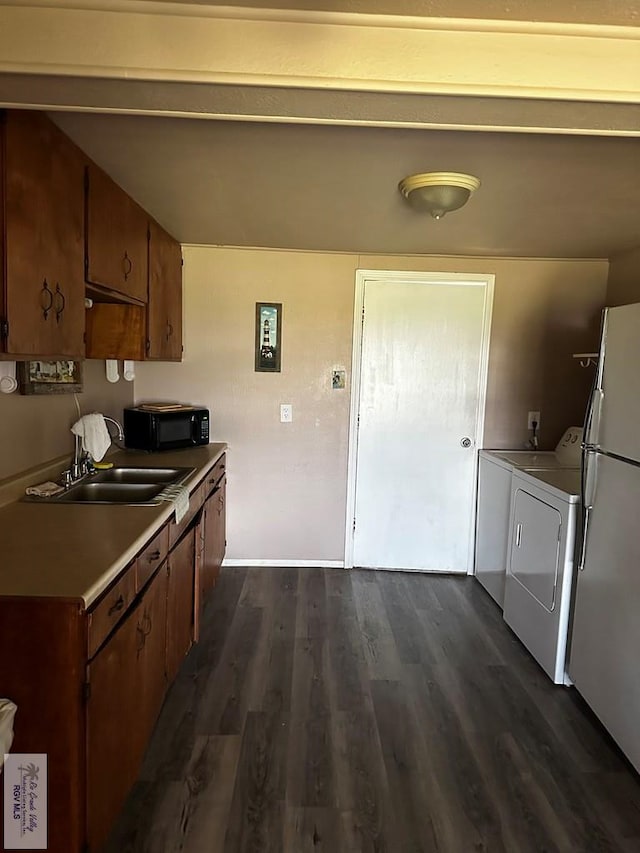 304 1st St, Port Mansfield, TX 78598 - photo 15