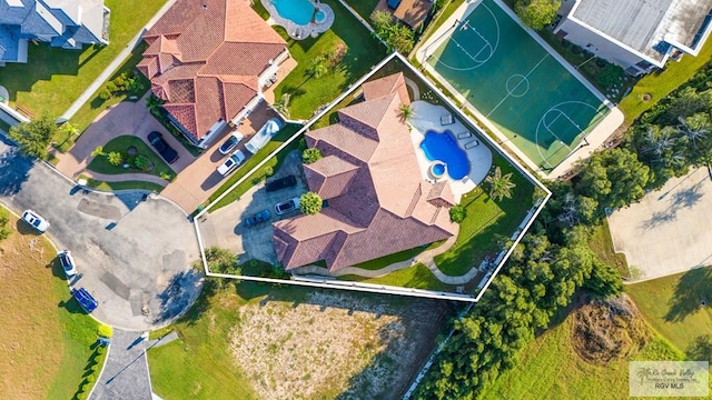 birds eye view of property