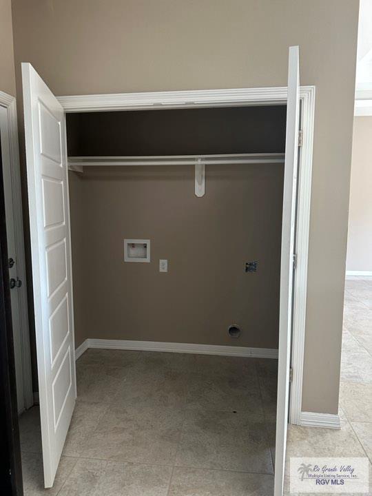 laundry room featuring hookup for a washing machine