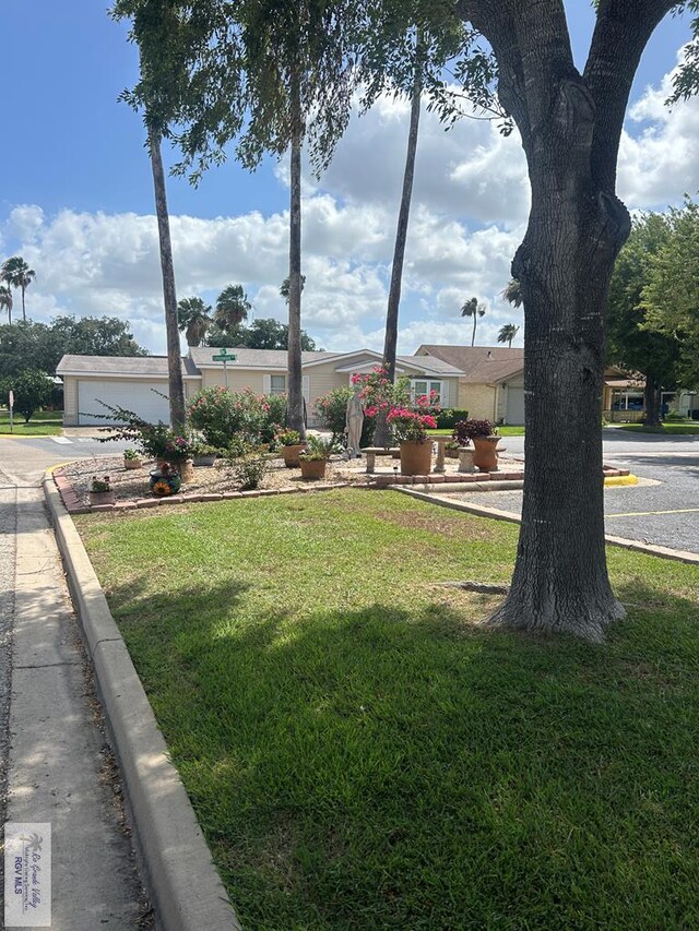 1329 Cottonwood Blvd, Harlingen, TX 78552 - photo 41