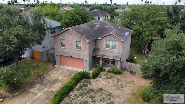 view of front facade with a garage