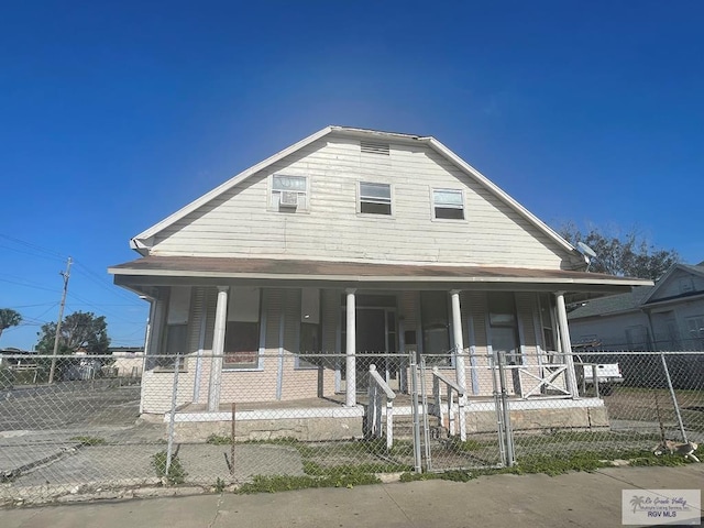 view of front of house with a porch