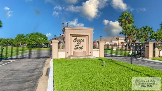 1316 Costa Del Sol Dr, Brownsville, TX 78520 - photo 2