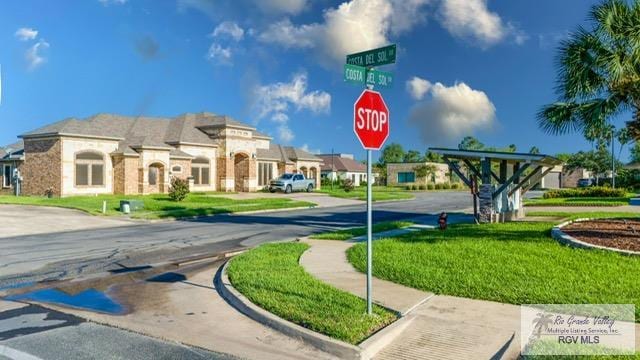 1316 Costa Del Sol Dr, Brownsville, TX 78520 - photo 4