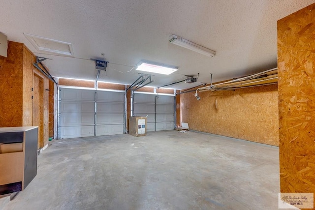115 E Armstrong Ct, Brownsville, TX 78521 - garage with a garage door opener