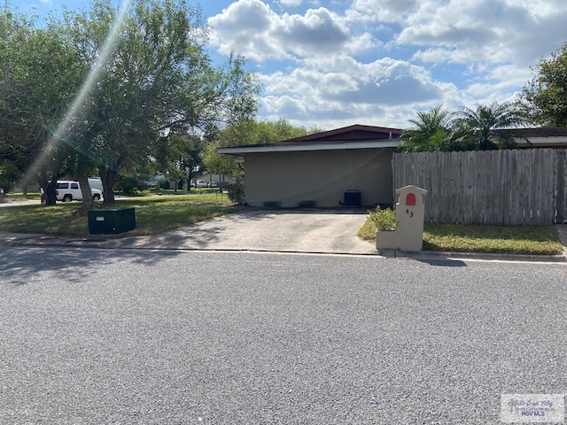 view of home's exterior