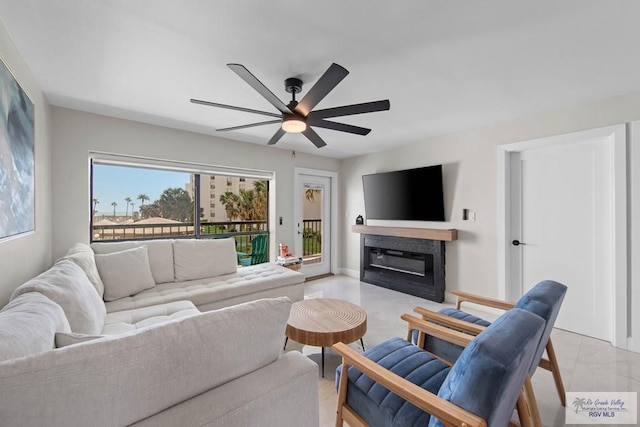 living room featuring ceiling fan