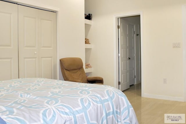 3512 Westcreek Dr, Brownsville, TX 78526 - bedroom featuring a closet and baseboards