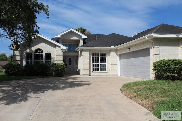2301 Lazy Lake Dr, Harlingen, TX 78550 - photo 5