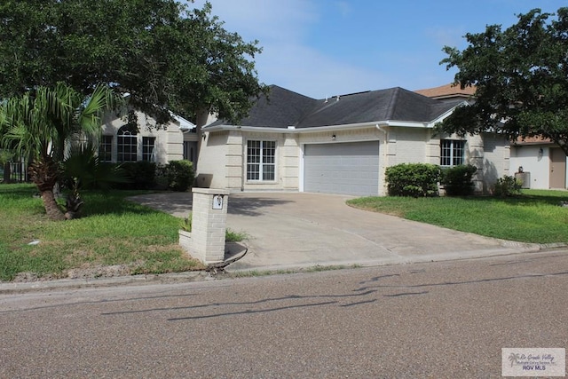 2301 Lazy Lake Dr, Harlingen, TX 78550 - photo 2