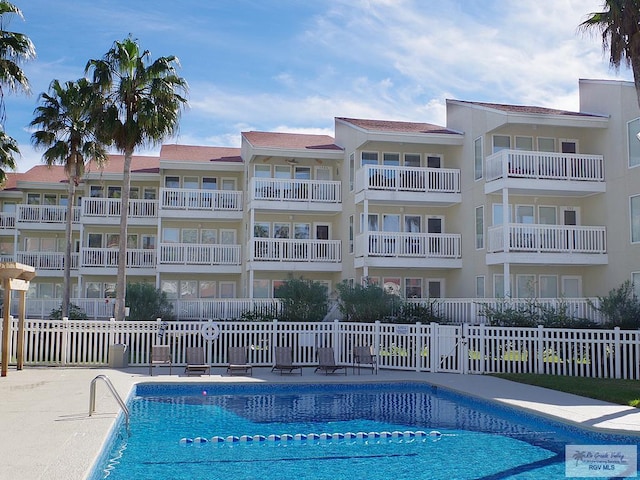 200 Padre Blvd Unit A314 1314, South Padre Island, TX 78597 - view of community pool