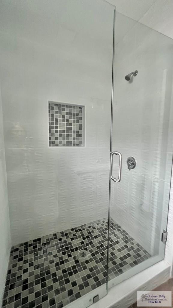 2517 S Christian Cir, Harlingen, TX 78550 - full bath with a shower stall