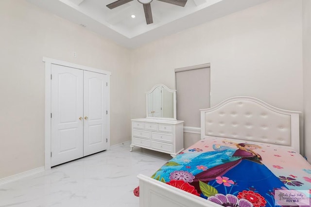 bedroom featuring recessed lighting, marble finish floor, ceiling fan, and baseboards