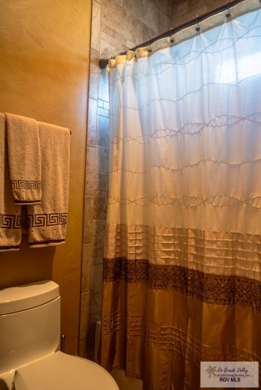 4329 Waters Edge, Harlingen, TX 78550 - view of bathroom