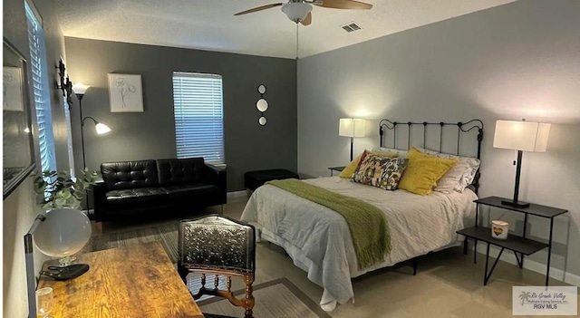 6251 Camelot Dr, Harlingen, TX 78550 - bedroom with ceiling fan