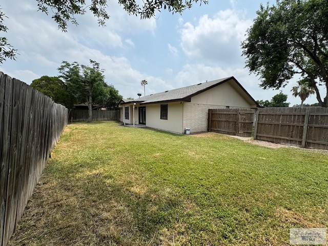 2805 Swiss Pine Ct, Harlingen, TX 78550 - view of yard