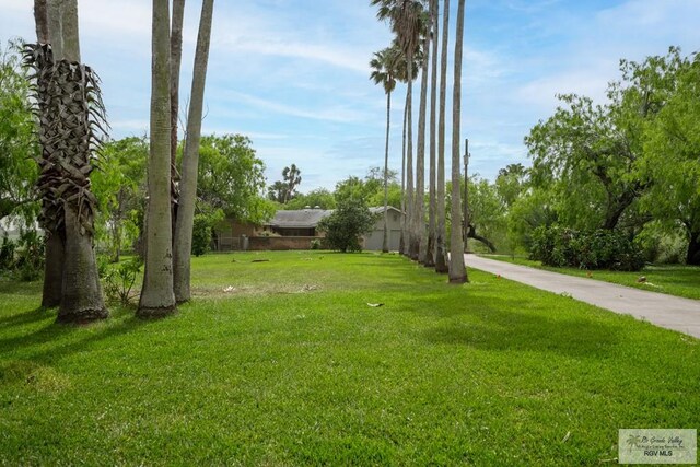 3050 Gamble Rd, San Benito, TX 78586 - photo 6