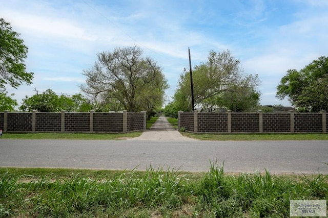 3050 Gamble Rd, San Benito, TX 78586 - photo 2