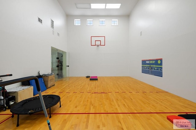16408 Garrett Rd, Harlingen, TX 78552 - view of basketball court