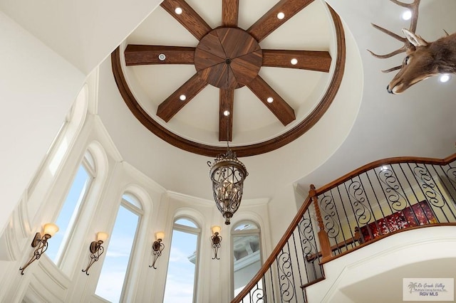 16408 Garrett Rd, Harlingen, TX 78552 - detailed view of a chandelier