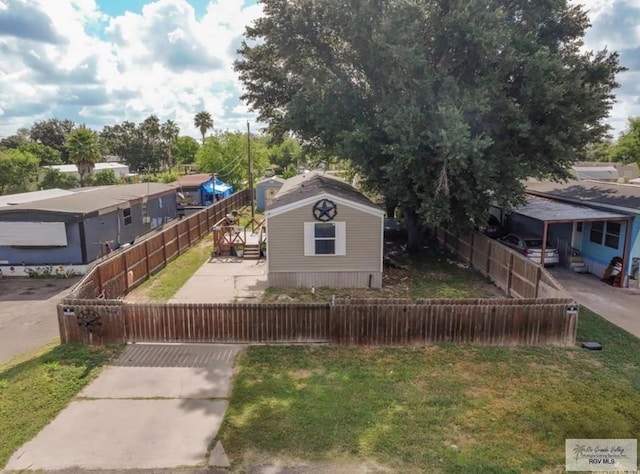 818 S 18th St, Alamo, TX 78516 - view of front facade with a fenced front yard and a gate