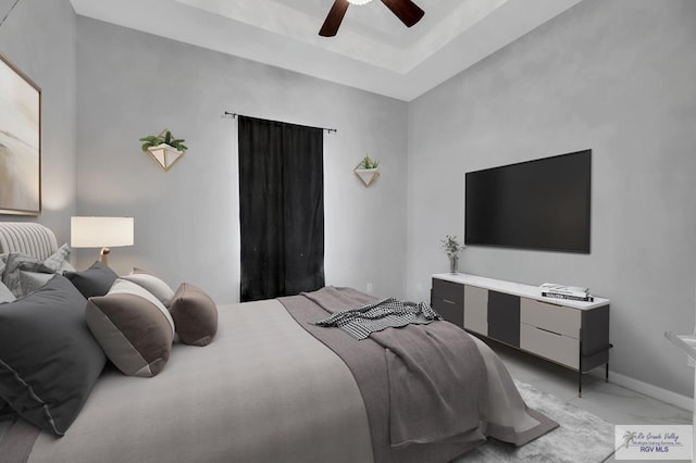 bedroom featuring ceiling fan