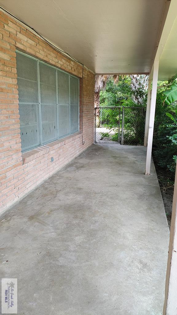 185 Poinciana Dr, Brownsville, TX 78521 - photo 58