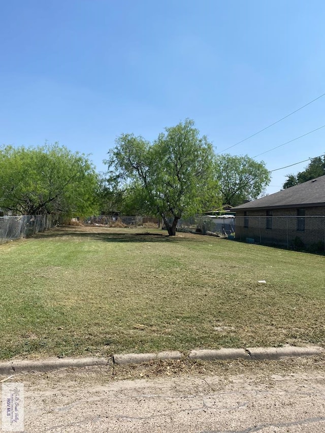 417 Massachusetts St, Harlingen TX, 78552 land for sale