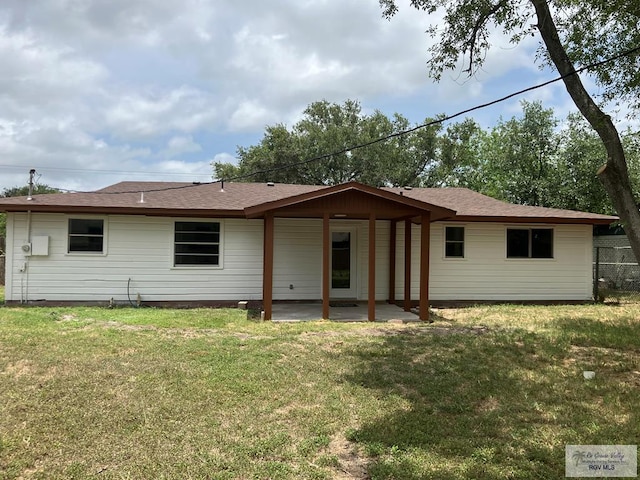 902 Rio Hondo Rd, Harlingen, TX 78550 - rear view of house with a patio