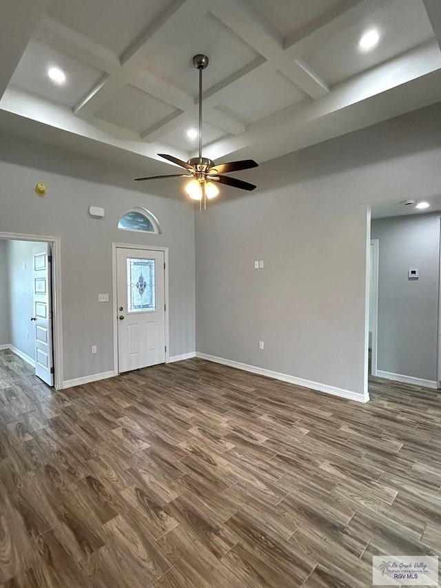 entrance foyer featuring ceiling fan, baseboards, dark wood finished floors, recessed lighting, and coffered ceiling