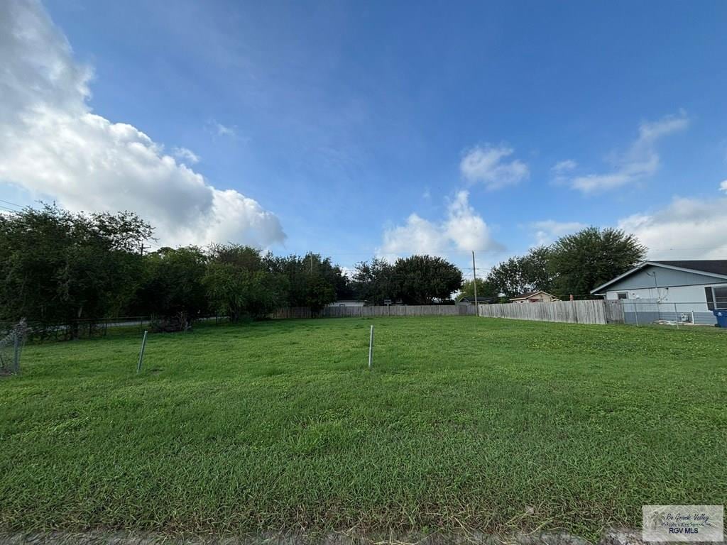 16635 Kika De La Garza Cir, Primera, TX 78552 - photo 3