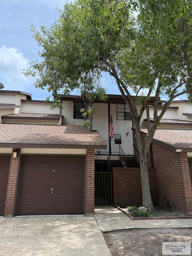 95 Poinciana Dr Unit 227, Brownsville, TX 78521 - photo 1