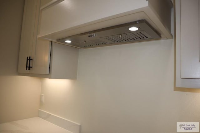 13953 Isaiah Ct, La Feria, TX 78559 - view of mudroom